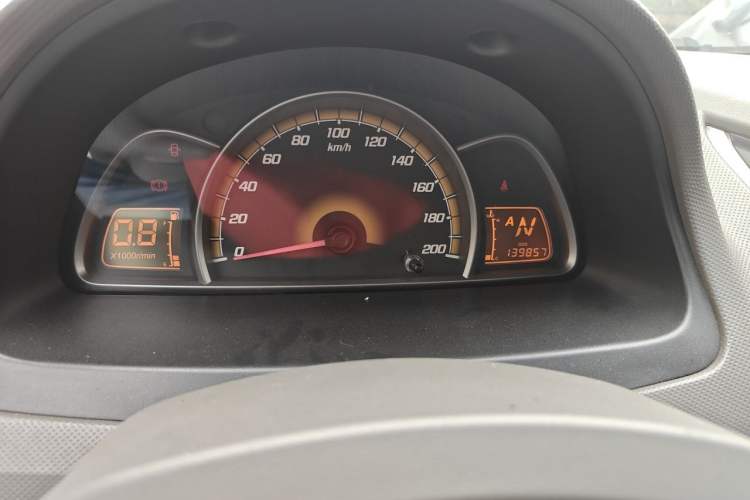 Used Chevrolet Sail 2013 Sedan 1.4L AMT Enjoy Edition Instrument Cluster