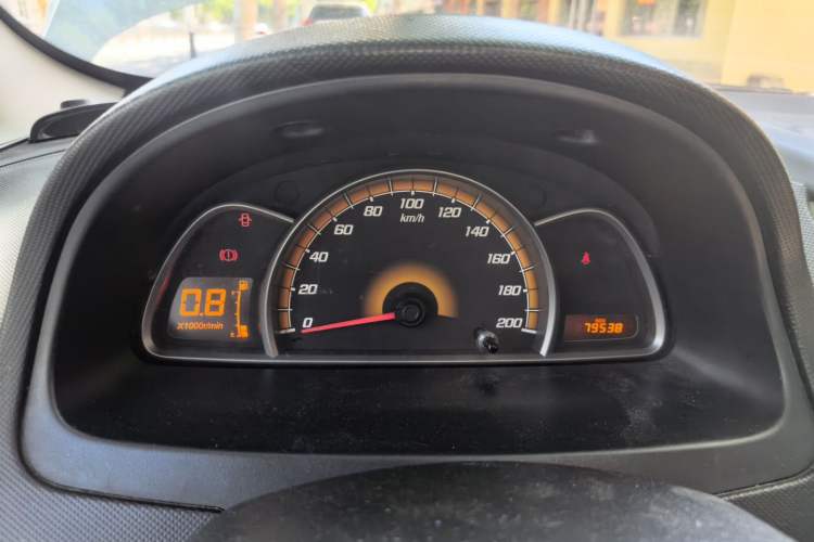 Used Chevrolet Sail 2013 Sedan 1.2L Manual Fashionable Happiness Edition Instrument Cluster