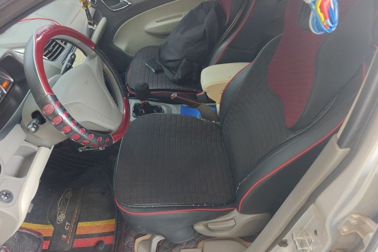 Used Chevrolet Sail 2013 Sedan 1.4L Manual Ideal Edition Left Front Seat