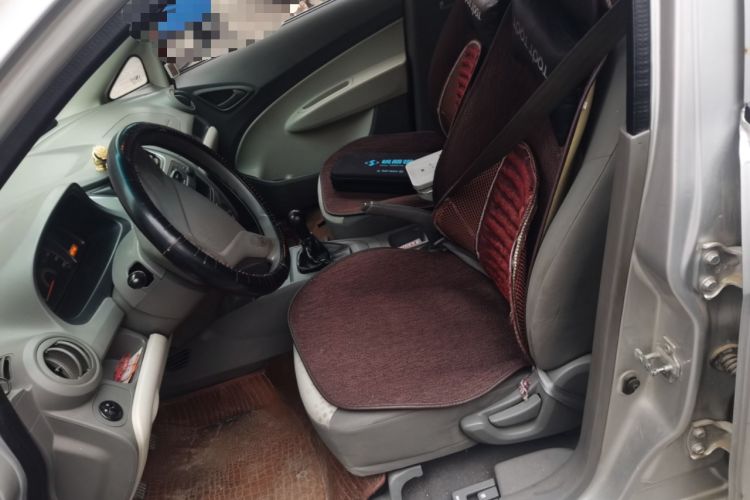 Used Chevrolet Sail 2013 Sedan 1.2L Manual Fashion Edition Left Front Seat