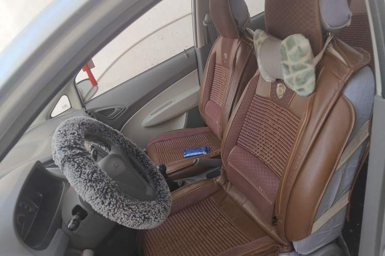 Used Chevrolet Sail 2013 Sedan 1.2L Manual Fashionable Happiness Edition Left Front Seat