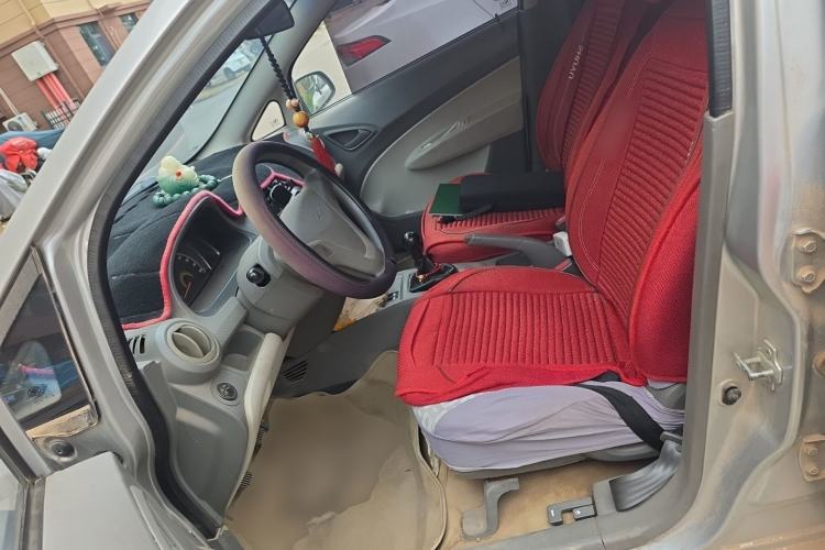 Used Chevrolet Sail 2013 Sedan 1.2L Manual Warm Edition Left Front Seat