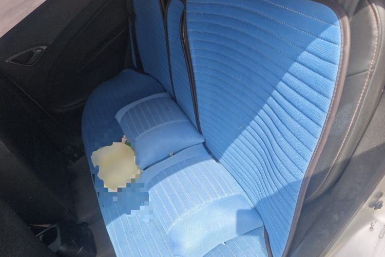 Used Chevrolet Sail 2013 Sedan 1.4L Manual - Youyi Happiness Edition Left Rear Seat