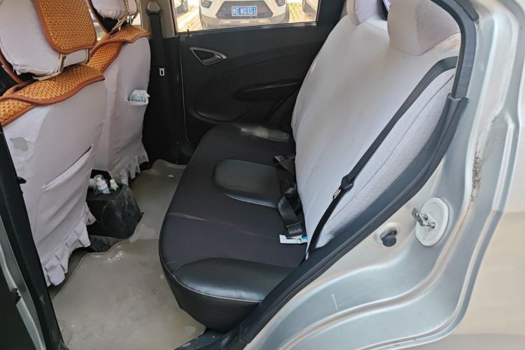 Used Chevrolet Sail 2013 Sedan 1.4L Manual Happiness Edition II Left Rear Seat
