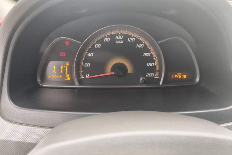 Used Chevrolet Sail 2013 Sedan 1.2L Manual Fashionable Happiness Edition Odometer Close Up