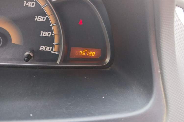 Used Chevrolet Sail 2013 Sedan 1.2L Manual Fashionable Happiness Edition Odometer Close Up