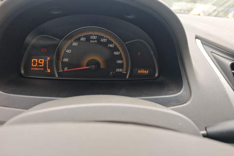 Used Chevrolet Sail 2013 Sedan 1.2L Manual Warm Edition Odometer Close Up