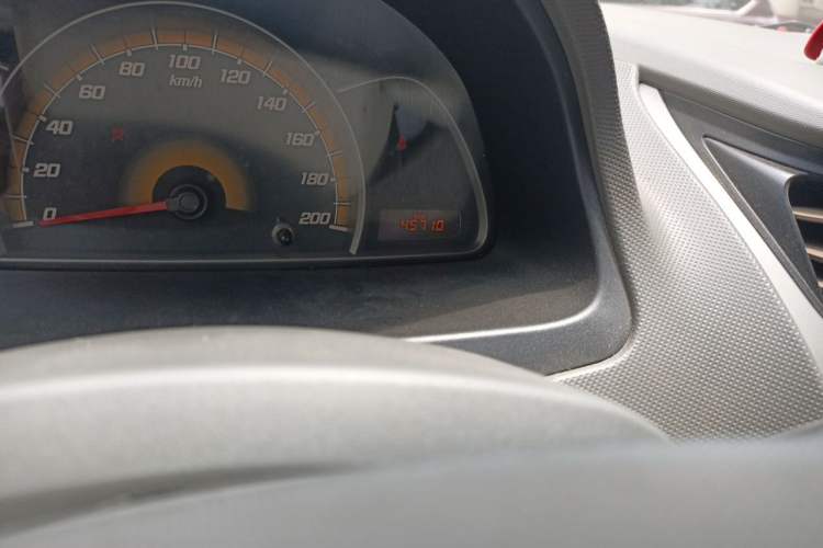 Used Chevrolet Sail 2013 Sedan 1.2L Manual Fashionable Happiness Edition Odometer Close Up