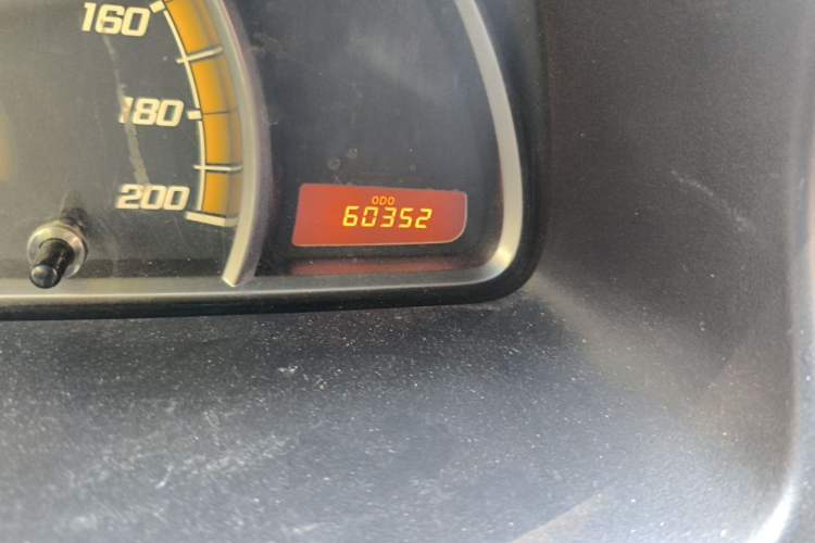 Used Chevrolet Sail 2013 Sedan 1.4L Manual Elegance Edition Odometer Close Up