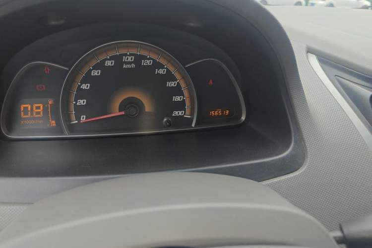 Used Chevrolet Sail 2013 Sedan 1.2L Manual Fashionable Happiness Edition Odometer Close Up