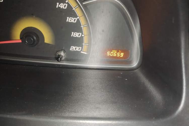 Used Chevrolet Sail 2013 Sedan 1.4L Manual Ideal Happiness Edition Odometer Close Up