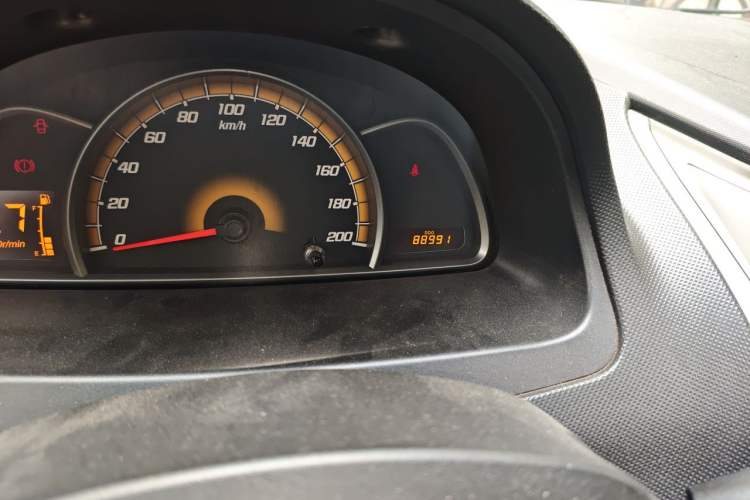 Used Chevrolet Sail 2013 Sedan 1.4L Manual - Youyi Happiness Edition Odometer Close Up