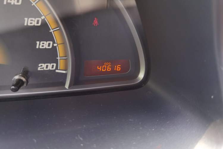 Used Chevrolet Sail 2013 Sedan 1.4L Manual Happiness Edition II Odometer Close Up