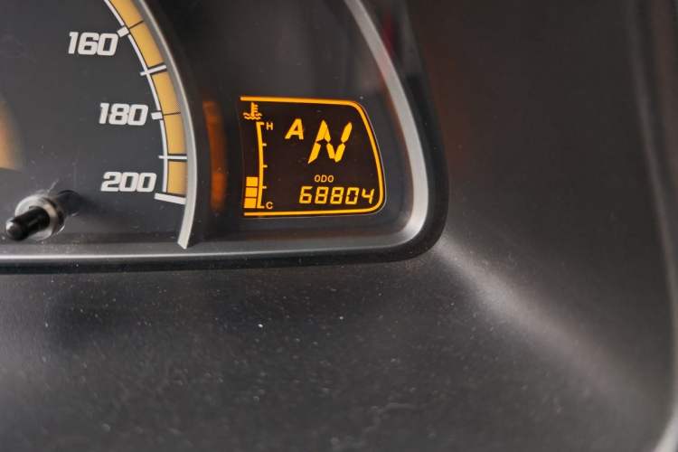 Used Chevrolet Sail 2013 Sedan 1.4L AMT Enjoy Edition Odometer Close Up