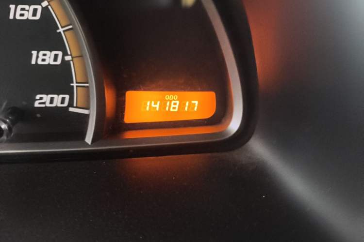 Used Chevrolet Sail 2013 Sedan 1.2L Manual Fashionable Happiness Edition Odometer Close Up