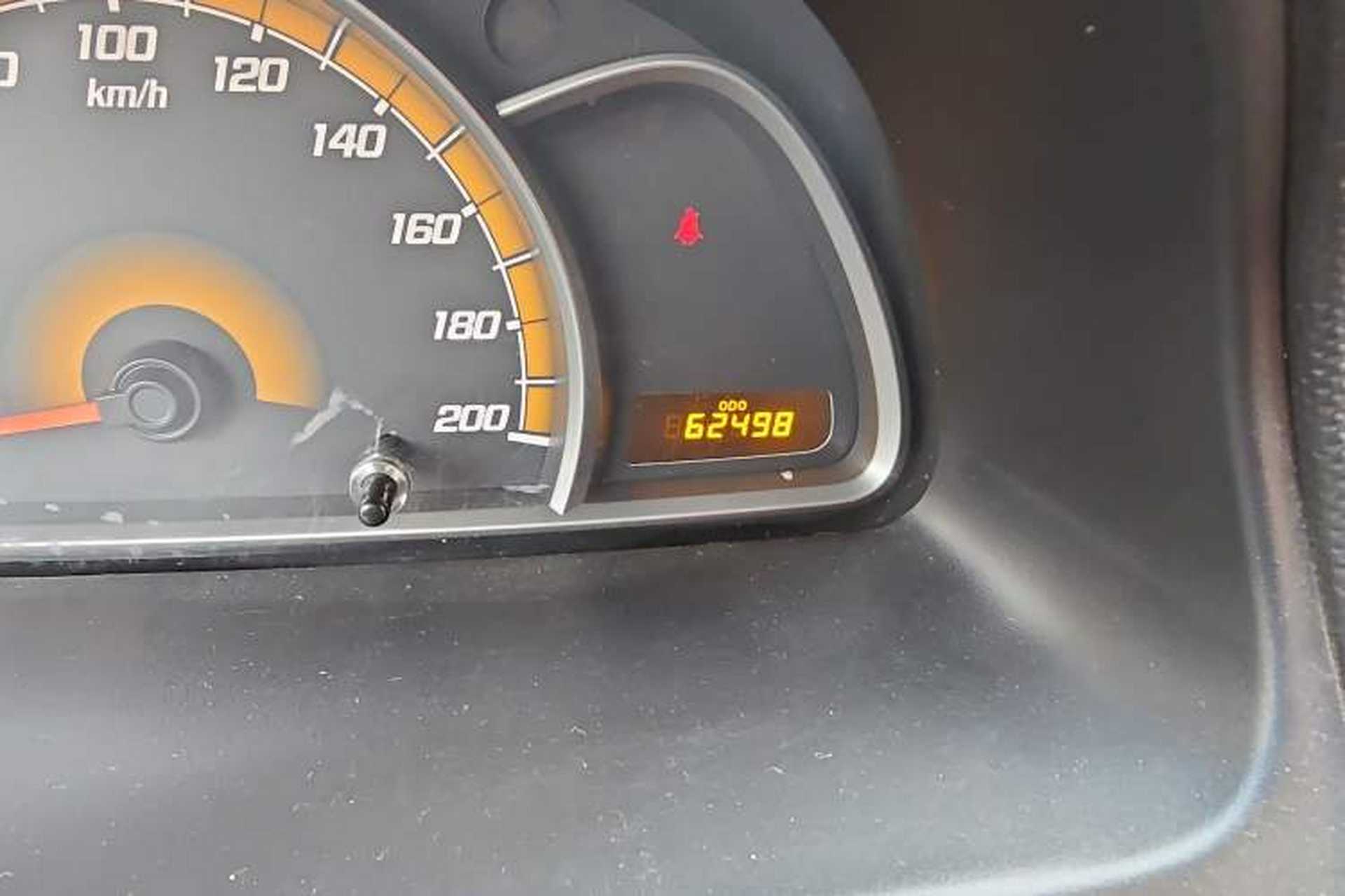 Used Chevrolet Sail 2013 Sedan 1.2L Manual Fashionable Happiness Edition Odometer Close Up