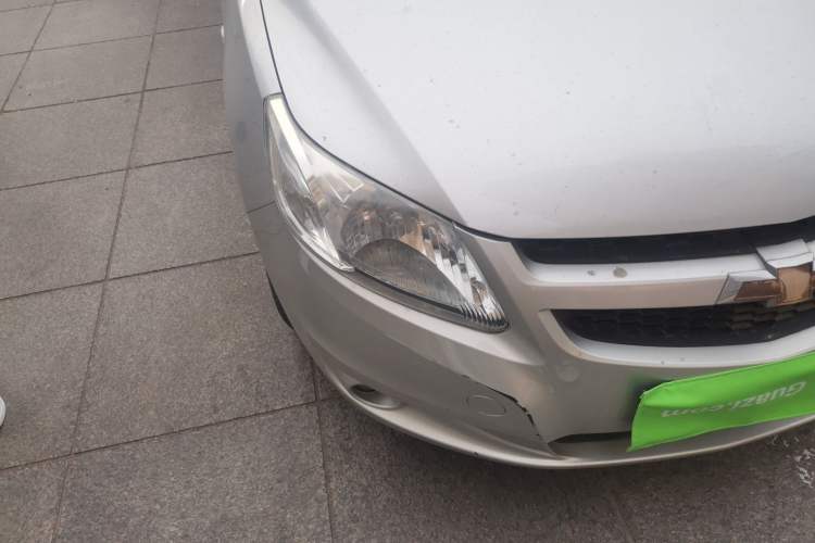 Used Chevrolet Sail 2013 Sedan 1.4L AMT Enjoy Edition Right Front Headlight