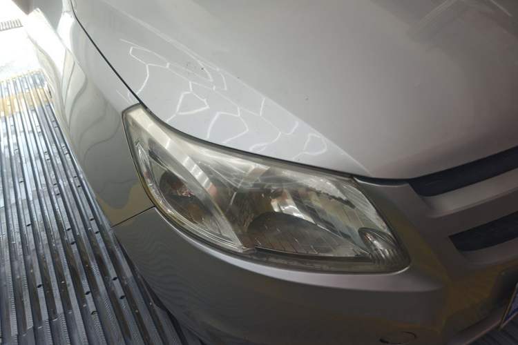Used Chevrolet Sail 2013 Sedan 1.4L Manual Ideal Edition Right Front Headlight