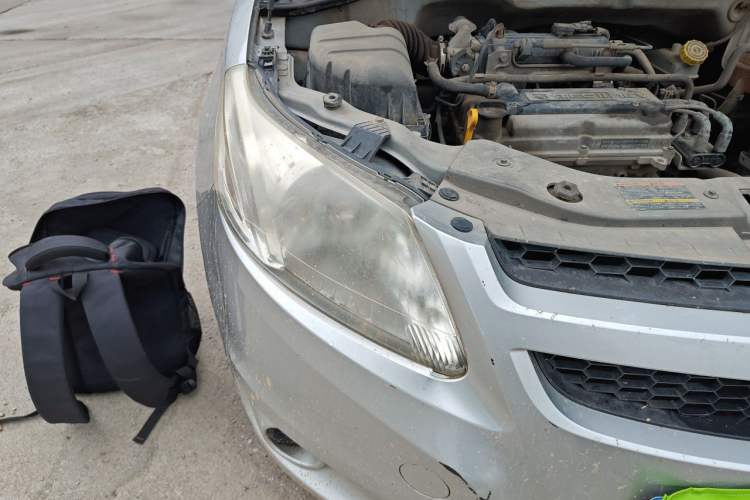 Used Chevrolet Sail 2013 Sedan 1.2L Manual Fashionable Happiness Edition Right Front Headlight