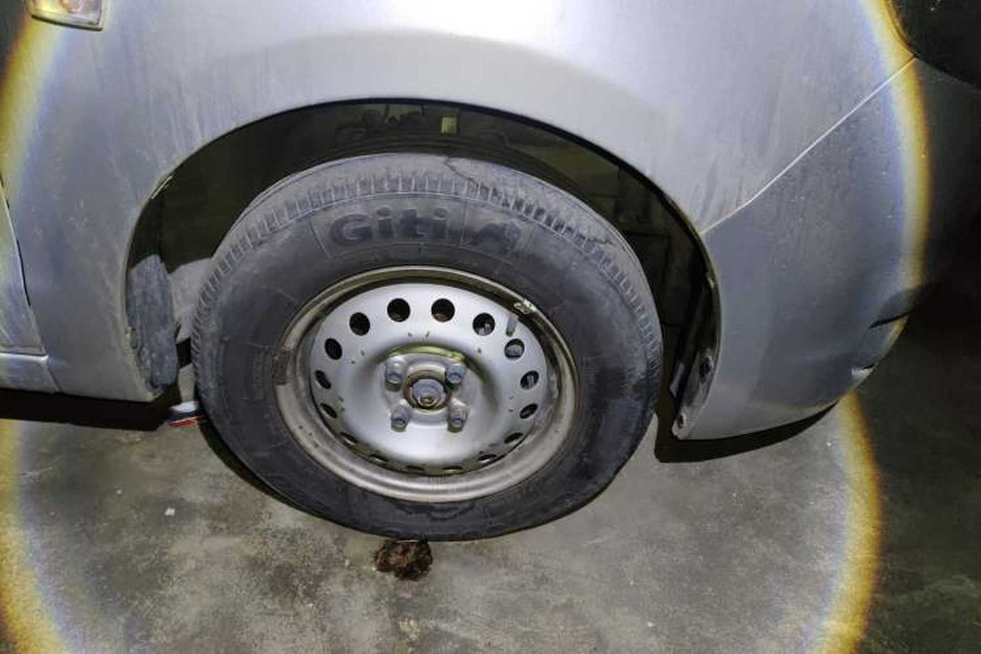 Used Chevrolet Sail 2013 Sedan 1.2L Manual Fashionable Happiness Edition Right Front Wheel Hub
