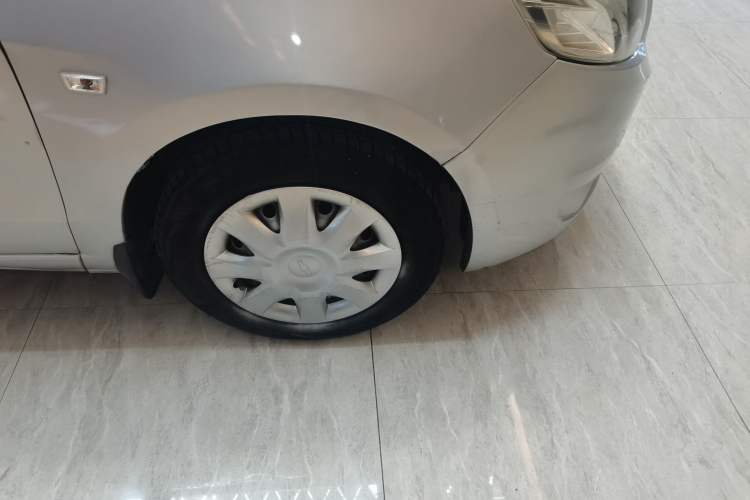 Used Chevrolet Sail 2013 Sedan 1.4L AMT Enjoy Edition Right Front Wheel Hub