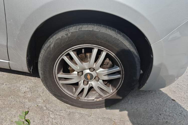 Used Chevrolet Sail 2013 Sedan 1.4L AMT Enjoy Edition Right Front Wheel Hub