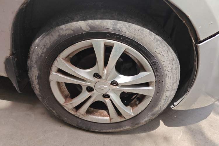 Used Chevrolet Sail 2013 Sedan 1.4L Manual - Youyi Happiness Edition Right Front Wheel Hub