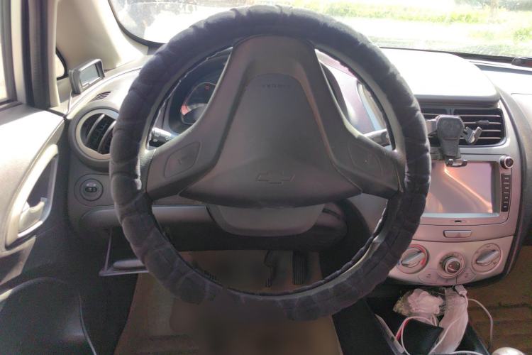 Used Chevrolet Sail 2013 Sedan 1.2L Manual Fashionable Happiness Edition Steering Wheel