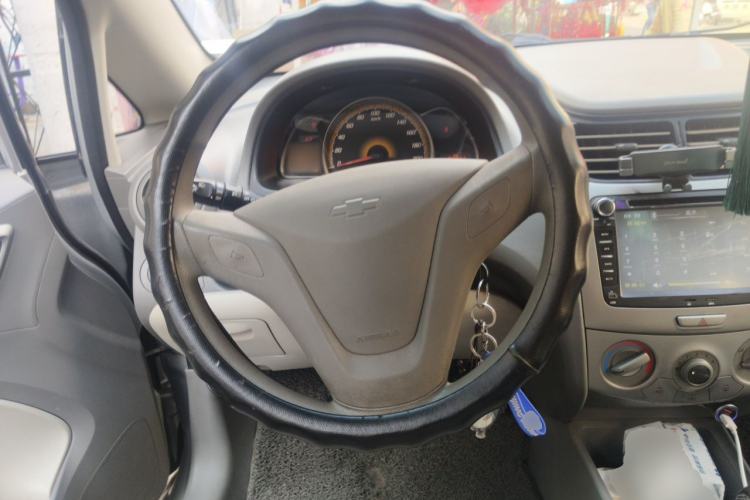Used Chevrolet Sail 2013 Sedan 1.4L Manual Elegance Edition Steering Wheel