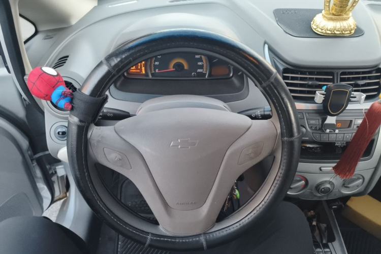 Used Chevrolet Sail 2013 Sedan 1.2L Manual Happiness Edition Steering Wheel