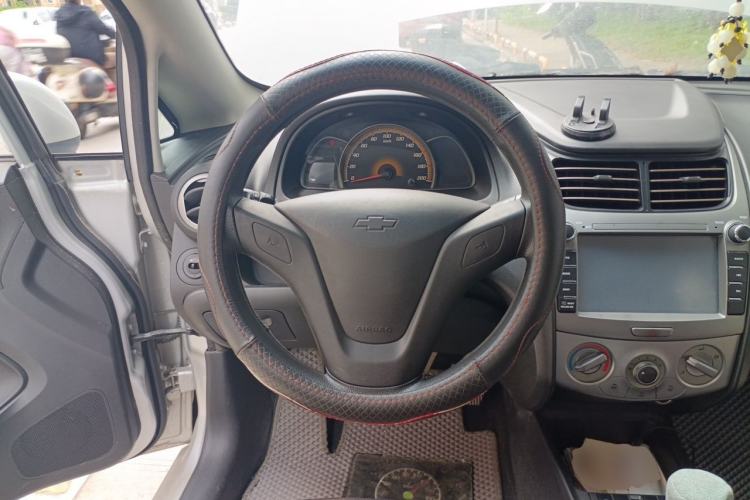 Used Chevrolet Sail 2013 Sedan 1.4L Manual - Youyi Happiness Edition Steering Wheel