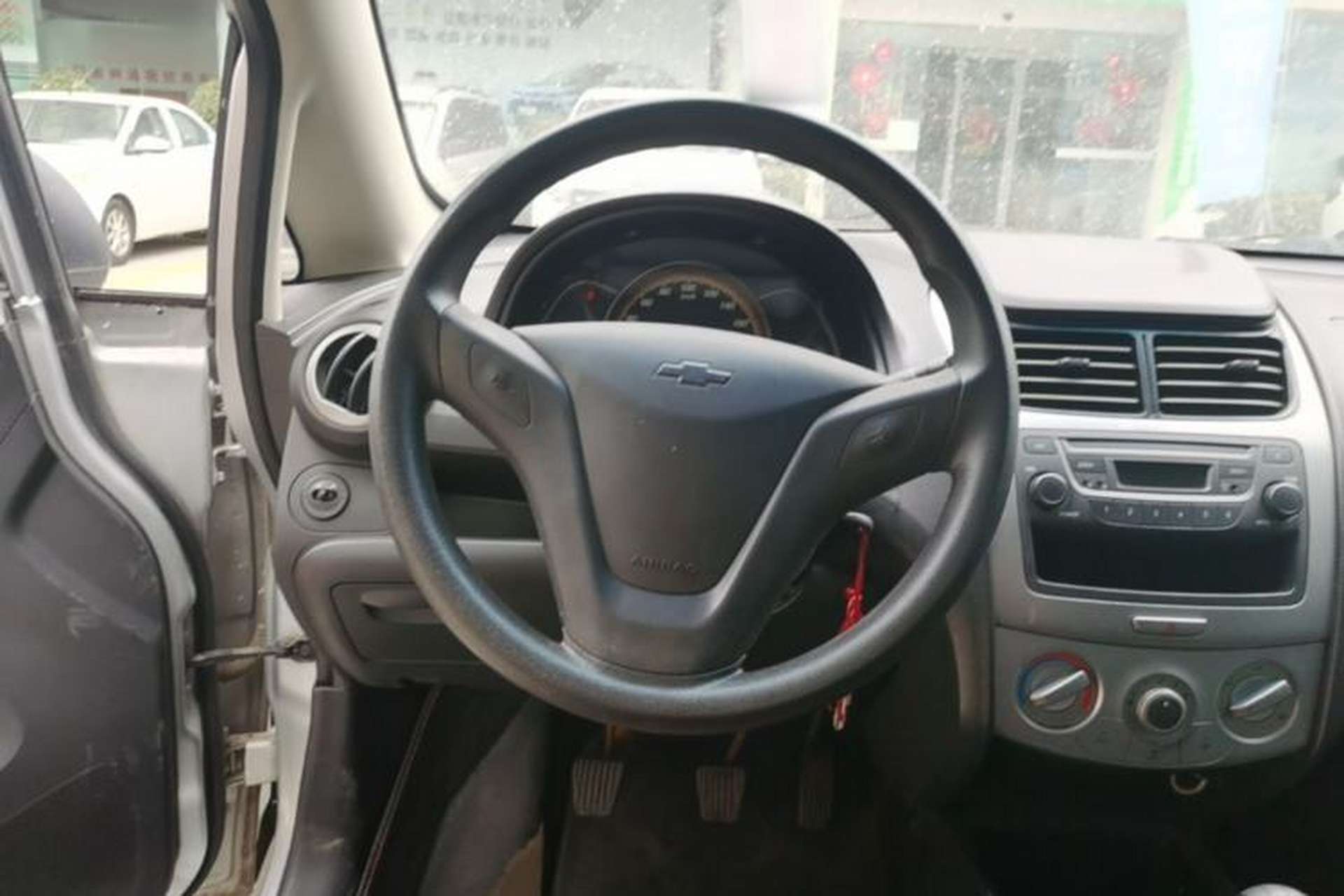 Used Chevrolet Sail 2013 Sedan 1.2L Manual Fashionable Happiness Edition Steering Wheel