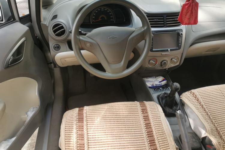 Used Chevrolet Sail 2013 Sedan 1.4L Manual Elegance Edition Steering Wheel