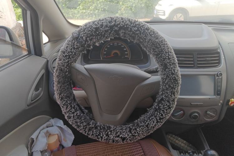 Used Chevrolet Sail 2013 Sedan 1.2L Manual Fashionable Happiness Edition Steering Wheel