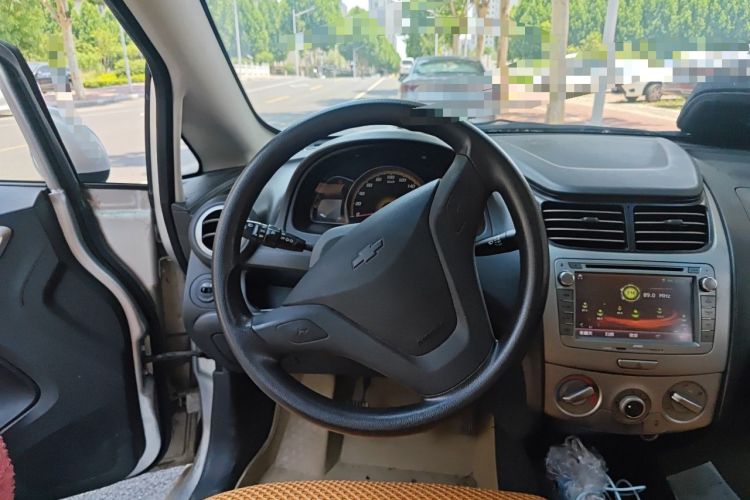 Used Chevrolet Sail 2013 Sedan 1.4L Manual Happiness Edition II Steering Wheel