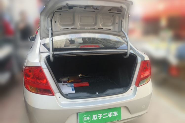 Used Chevrolet Sail 2013 Sedan 1.4L Manual Elegance Edition Trunk