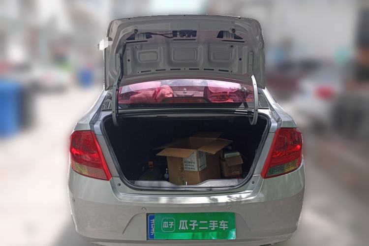 Used Chevrolet Sail 2013 Sedan 1.2L Manual Fashionable Happiness Edition Trunk