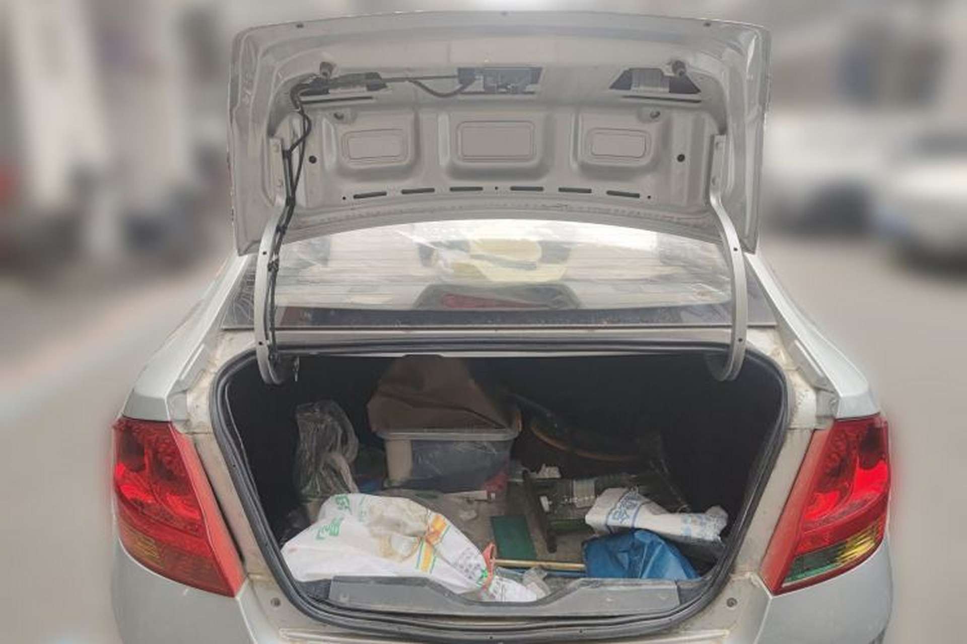 Used Chevrolet Sail 2013 Sedan 1.4L Manual Ideal Edition Trunk