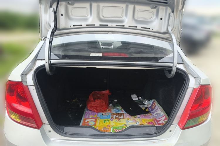 Used Chevrolet Sail 2013 Sedan 1.2L Manual Fashionable Happiness Edition Trunk