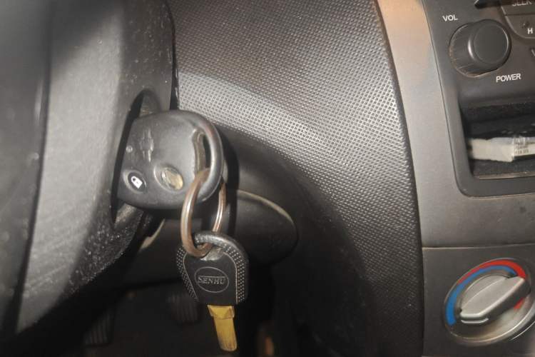 Used Chevrolet Sail 2013 Sedan 1.2L Manual Fashionable Happiness Edition Vehicle Key
