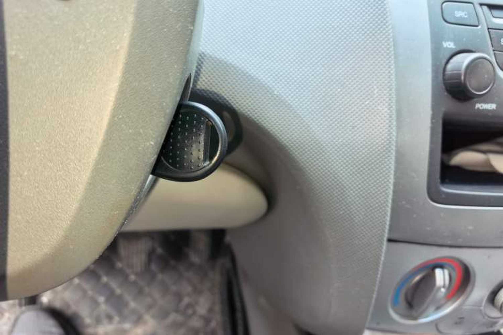 Used Chevrolet Sail 2013 Sedan 1.2L Manual Fashion Edition Vehicle Key