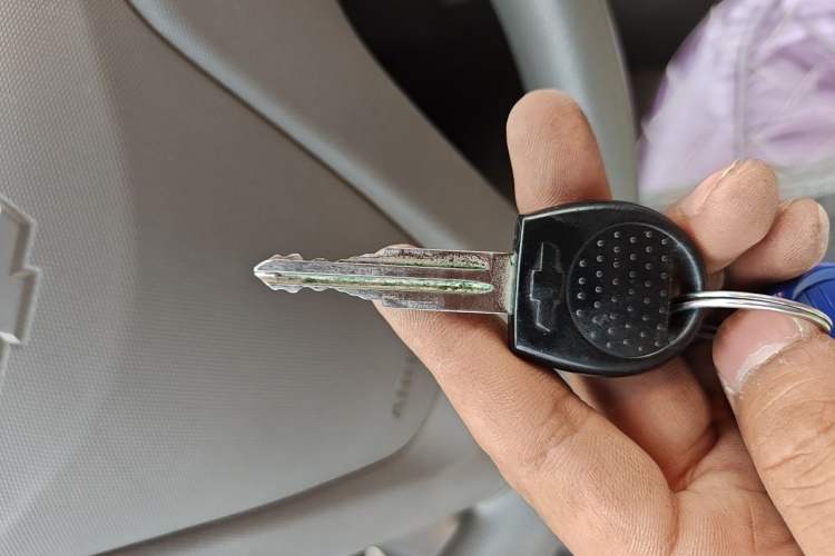 Used Chevrolet Sail 2013 Sedan 1.2L Manual Ideal Edition Vehicle Key