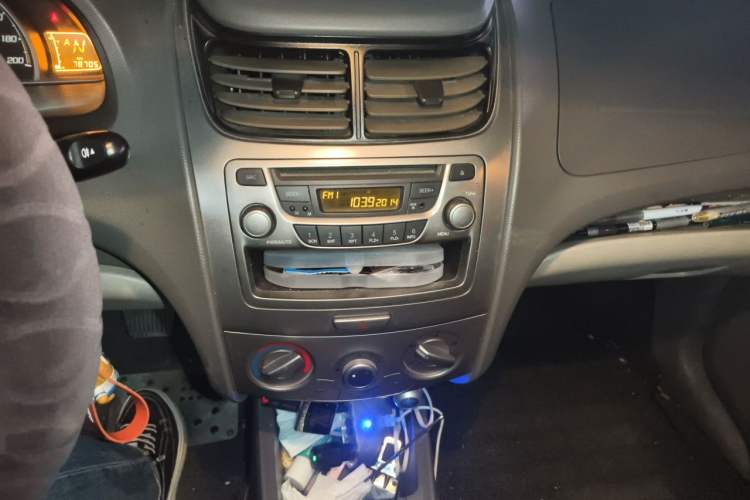 Used Chevrolet Sail 2013 Sedan 1.4L AMT Enjoy Edition Audio And AC Panel