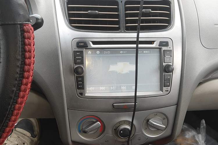 Used Chevrolet Sail 2013 Sedan 1.4L AMT Enjoy Edition Audio And AC Panel