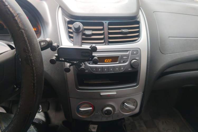Used Chevrolet Sail 2013 Sedan 1.4L Manual Ideal Happiness Edition Audio And AC Panel