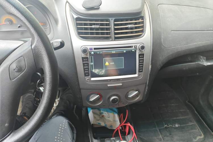 Used Chevrolet Sail 2013 Sedan 1.4L Manual Ideal Happiness Edition Audio And AC Panel