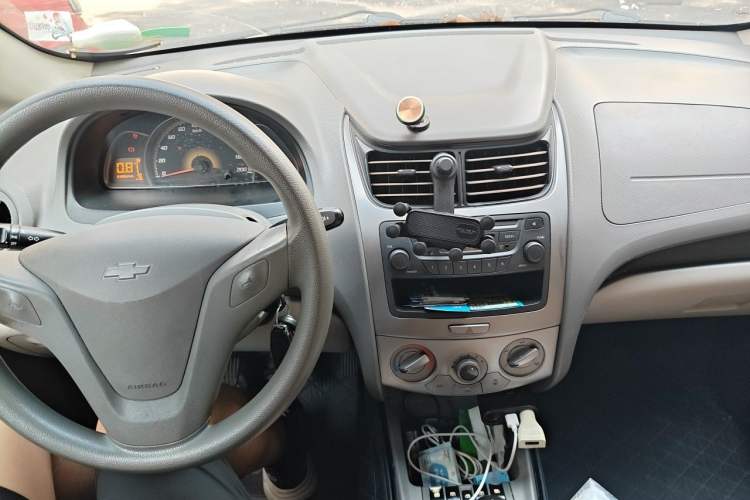Used Chevrolet Sail 2013 Sedan 1.2L Manual Fashion Edition Audio And AC Panel