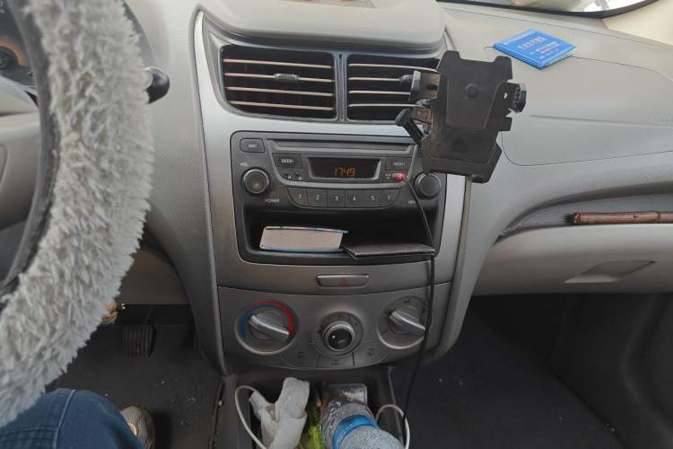 Used Chevrolet Sail 2013 Sedan 1.2L Manual Fashionable Happiness Edition Audio And AC Panel