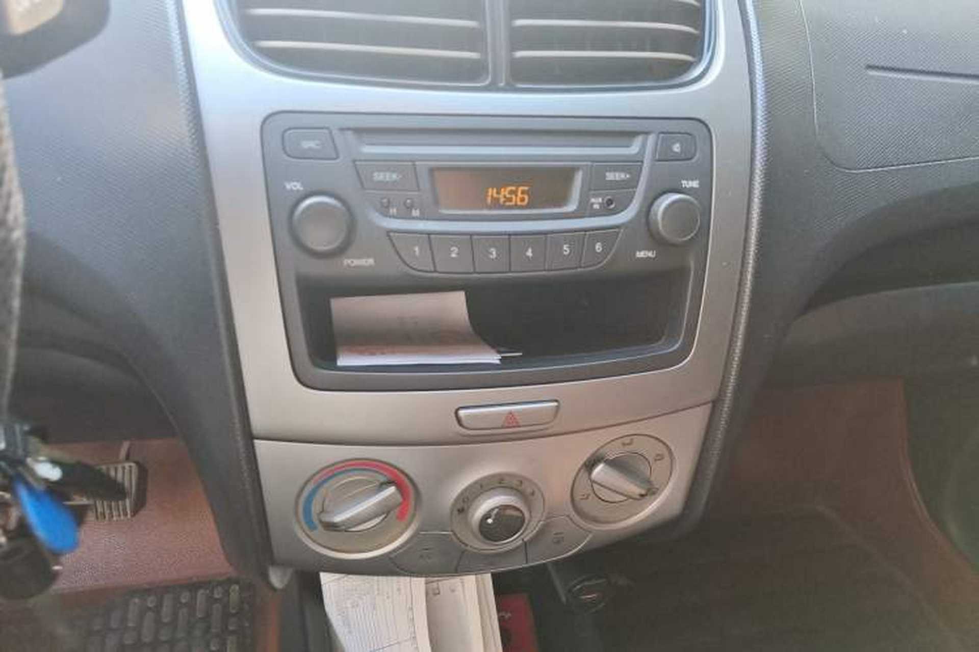 Used Chevrolet Sail 2013 Sedan 1.4L Manual Ideal Happiness Edition Audio And AC Panel