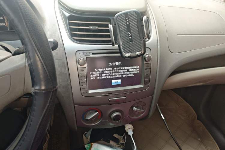 Used Chevrolet Sail 2013 Sedan 1.2L Manual Fashionable Happiness Edition Audio And AC Panel